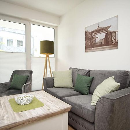 Terrasse, Gratis Nutzung Vom Ahoi Erlebnisbad Und Sauna In Sellin - Villa Karola Fewo 02 Goehren  Exteriér fotografie