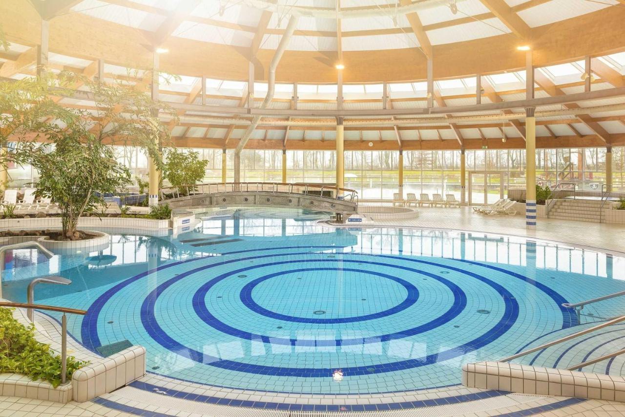 Terrasse, Gratis Nutzung Vom Ahoi Erlebnisbad Und Sauna In Sellin - Villa Karola Fewo 02 Goehren  Exteriér fotografie