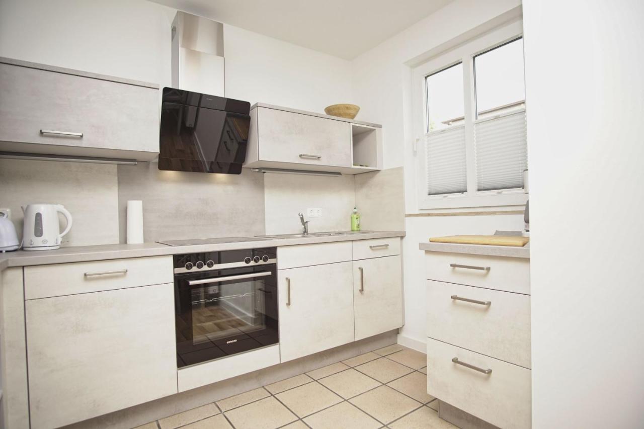 Terrasse, Gratis Nutzung Vom Ahoi Erlebnisbad Und Sauna In Sellin - Villa Karola Fewo 02 Goehren  Exteriér fotografie